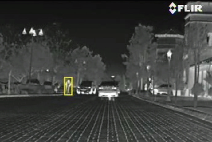 Automatická detekce postav a zvěře pomocí FLIR PathFindIR